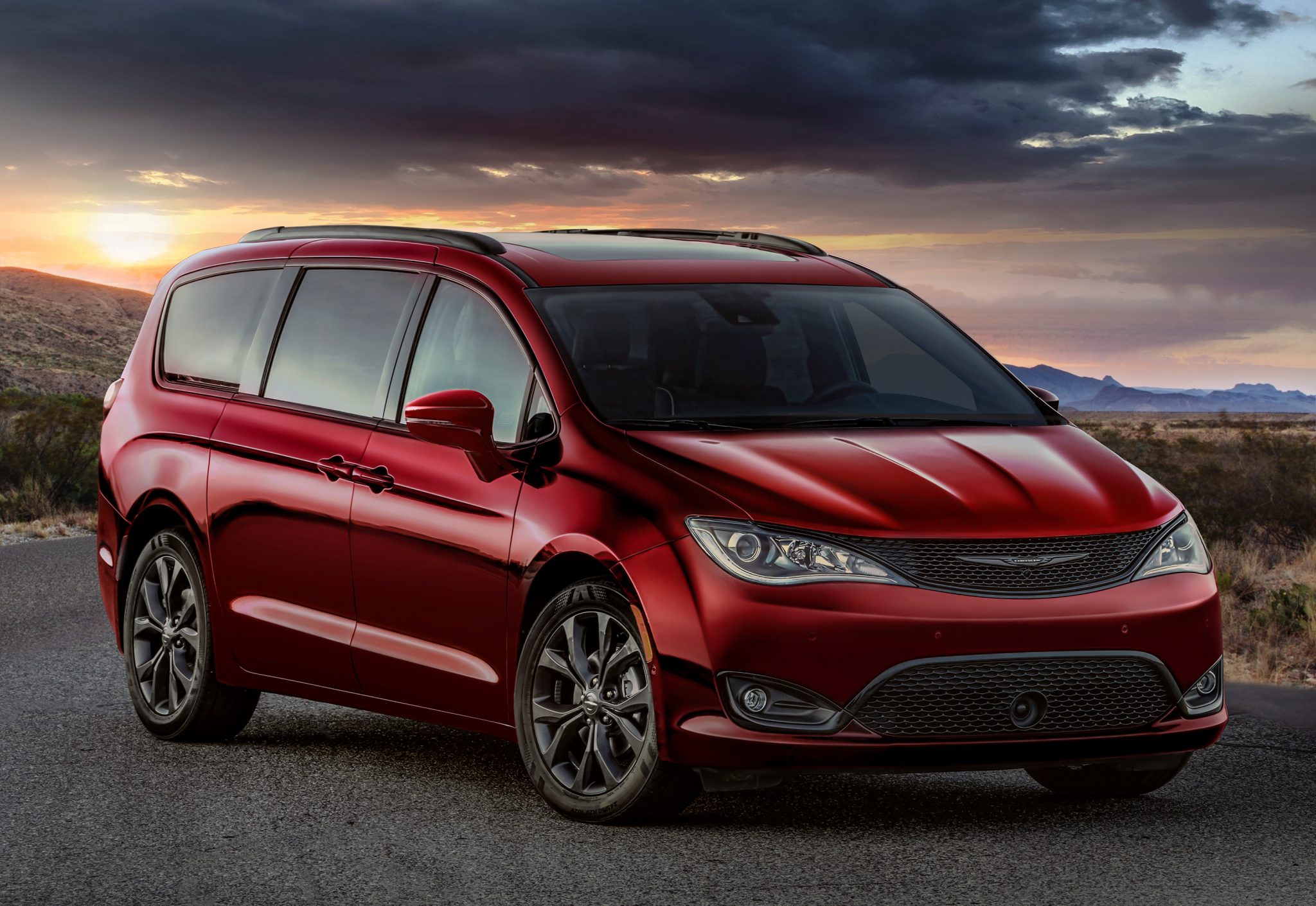 2019 Chrysler Pacifica trim Levels Explained CarHub North York Chrysler
