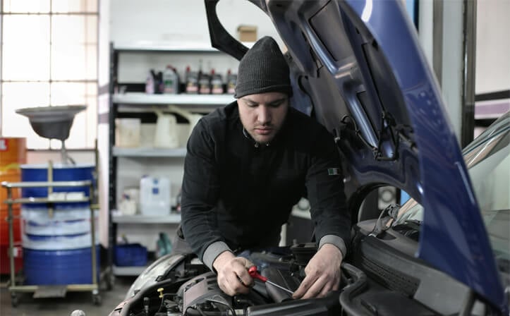 man doing predictive maintenance