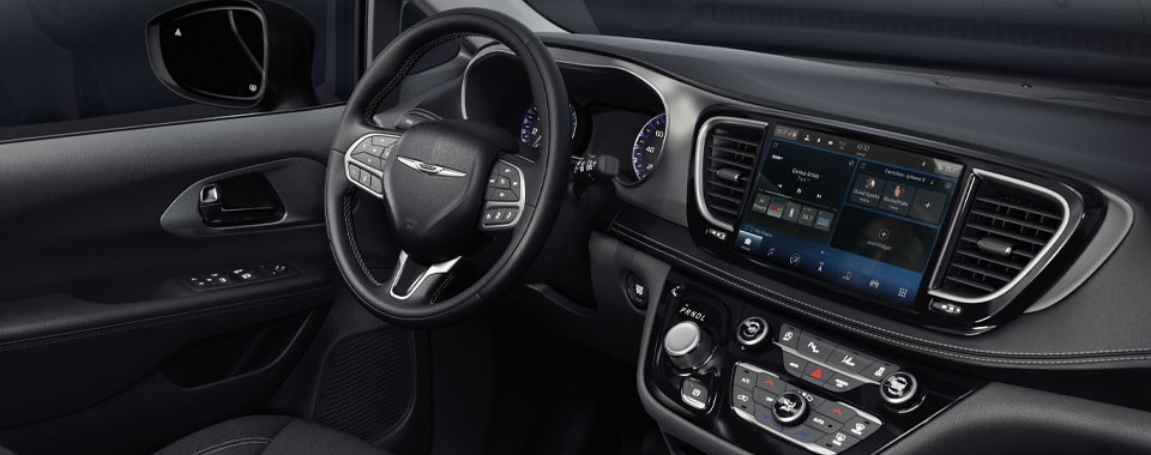 Comfort and Tech That Make Driving Simple