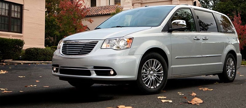 2016 chrysler hot sale minivan