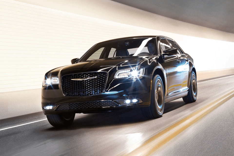 2019 chrysler 300 exterior front