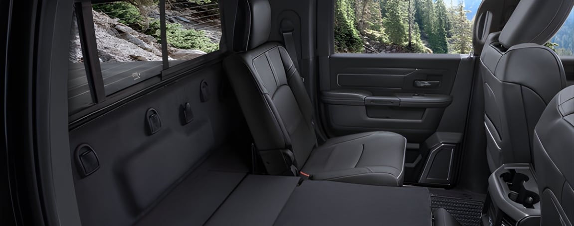 Interior and Technology Advantage