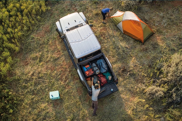 2020 Jeep Gladiator being unpacked at camp site