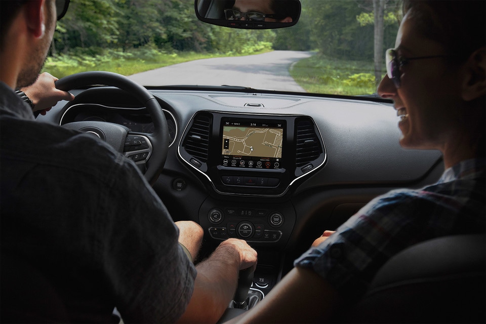 2020 Jeep Cherokee Interior Picture