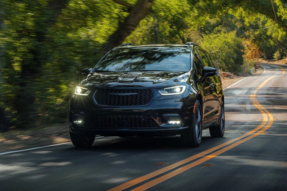 2022 Chrysler Pacifica Exterior 