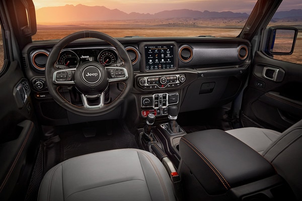 2022 Jeep Gladiator Interior