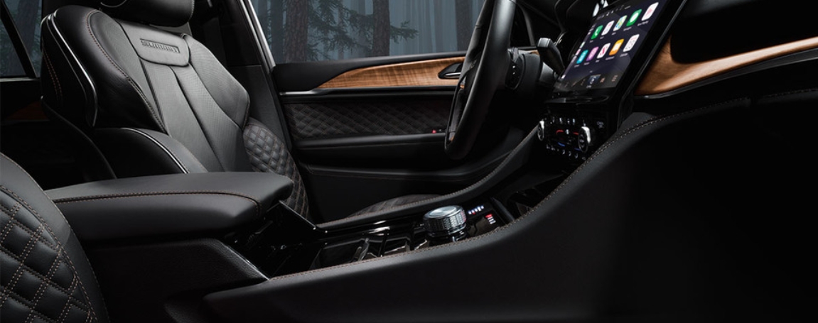 Luxury Meets Versatility