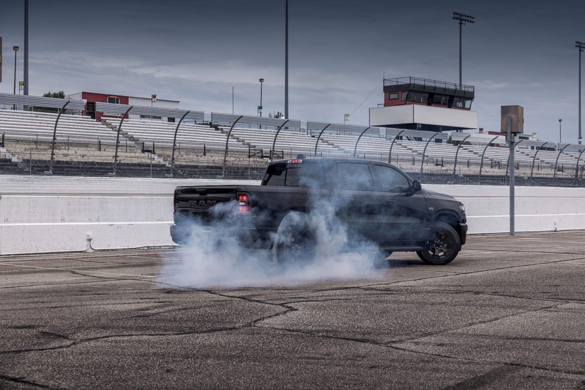 2026 Ram 1500 Black Express with HEMI® V-8 burnout slider_widget-14-4