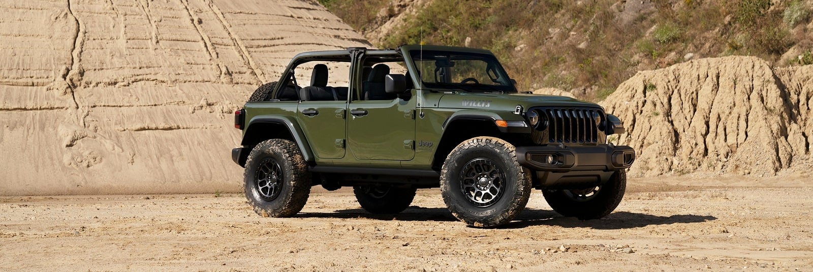 2022 Jeep Wrangler banner long exterior