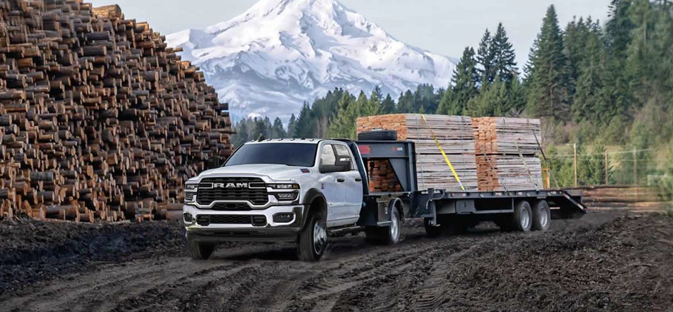 2026 RAMM Chassis 550 Towing